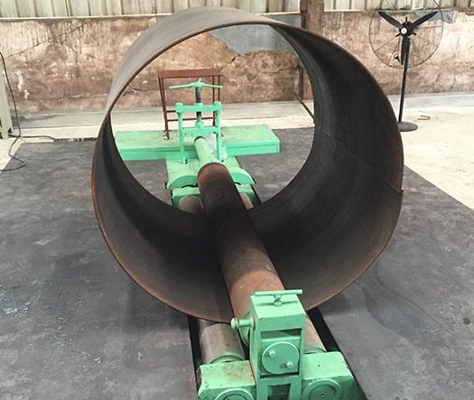 鋼板（bǎn）卷管廠家